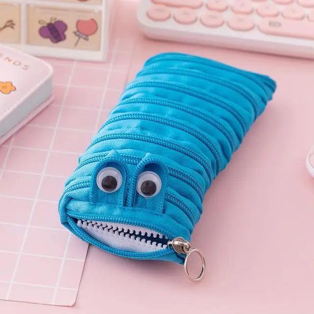 Colorful zipper pencil case by Stevvex with vintage design, perfect for stationery storage and student or office use.